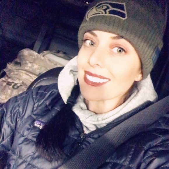 Meet your Posher, Krista - Picture 1 of 1